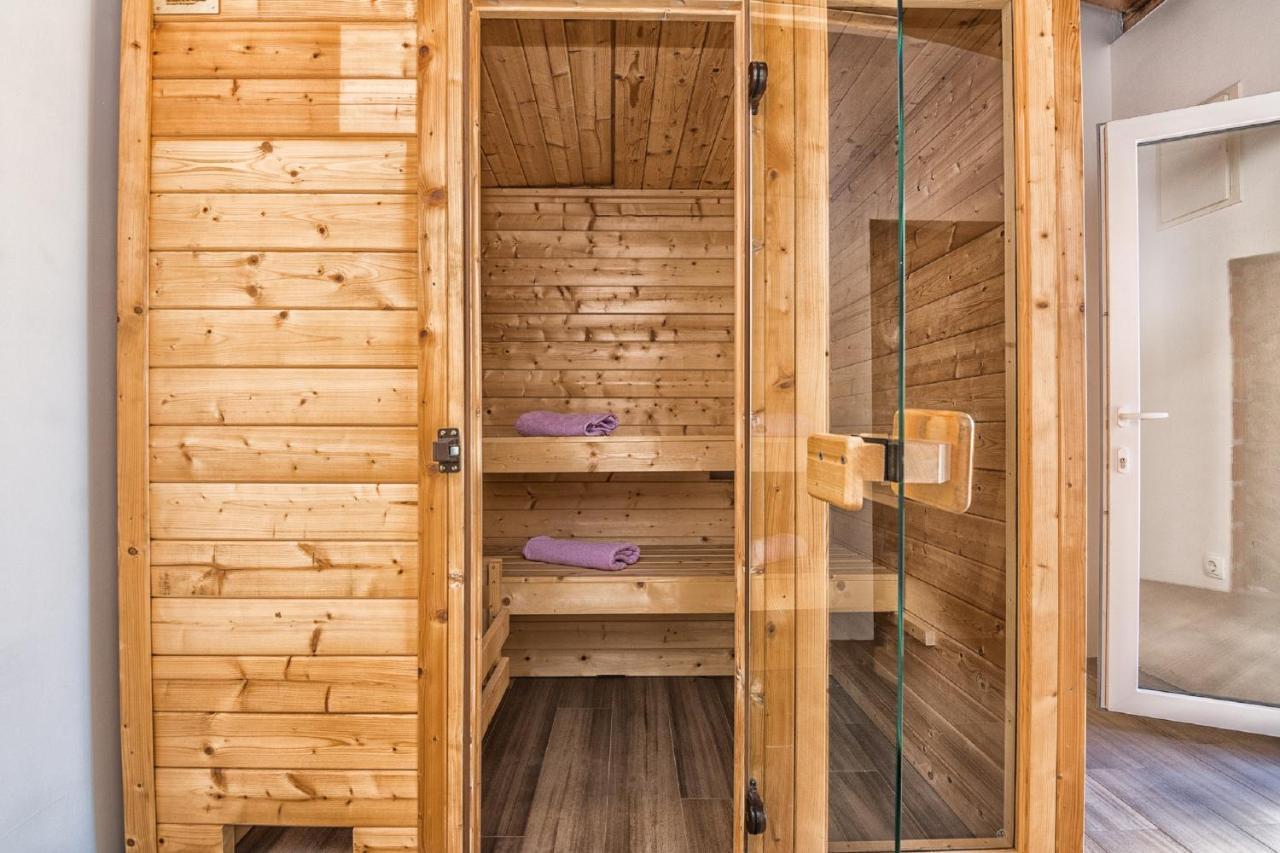 Holiday Home Tower With Private Pool, Sauna And Quads Smilcic Exterior photo